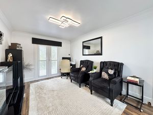 Photo 15- click for photo gallery